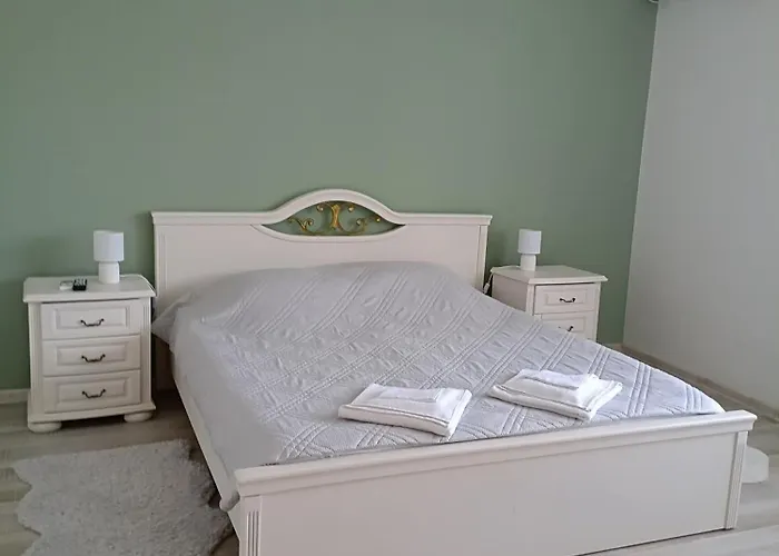 ника Луксозна вила Каварна