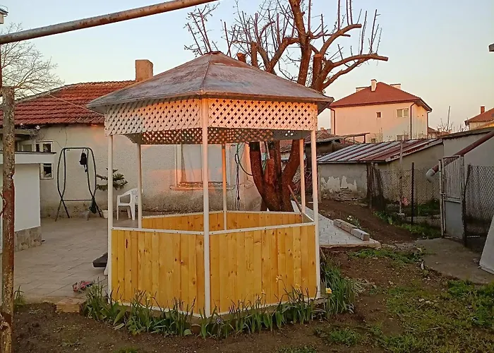 ника * Каварна